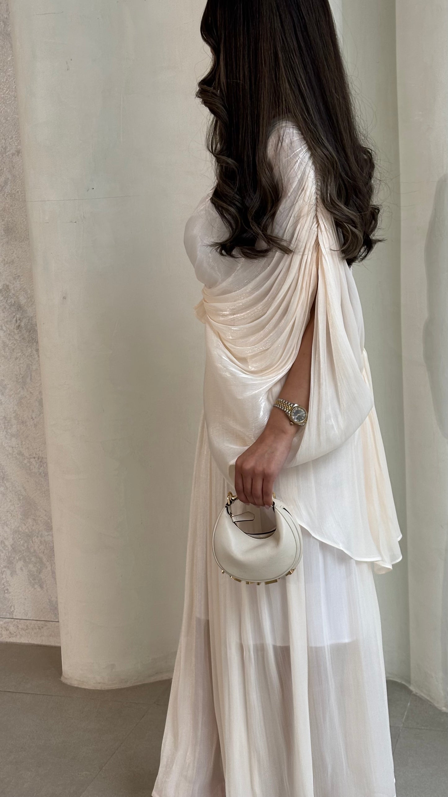 تنوره وتوب شيفون كرستال مع حزام داخلي لتثبيت الخصر وبطانه داخليه